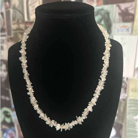 Rose Quartz Chip Beads Necklace - Picture 1 of 4